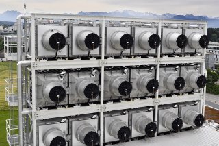 Climeworks retirera 40'000 tonnes de CO2 de l'atmosphère pour le compte de Morgan Stanley. Ici, l'une des installations de la start-up dans le canton de Zurich. (archive) KEYSTONE/WALTER BIERI